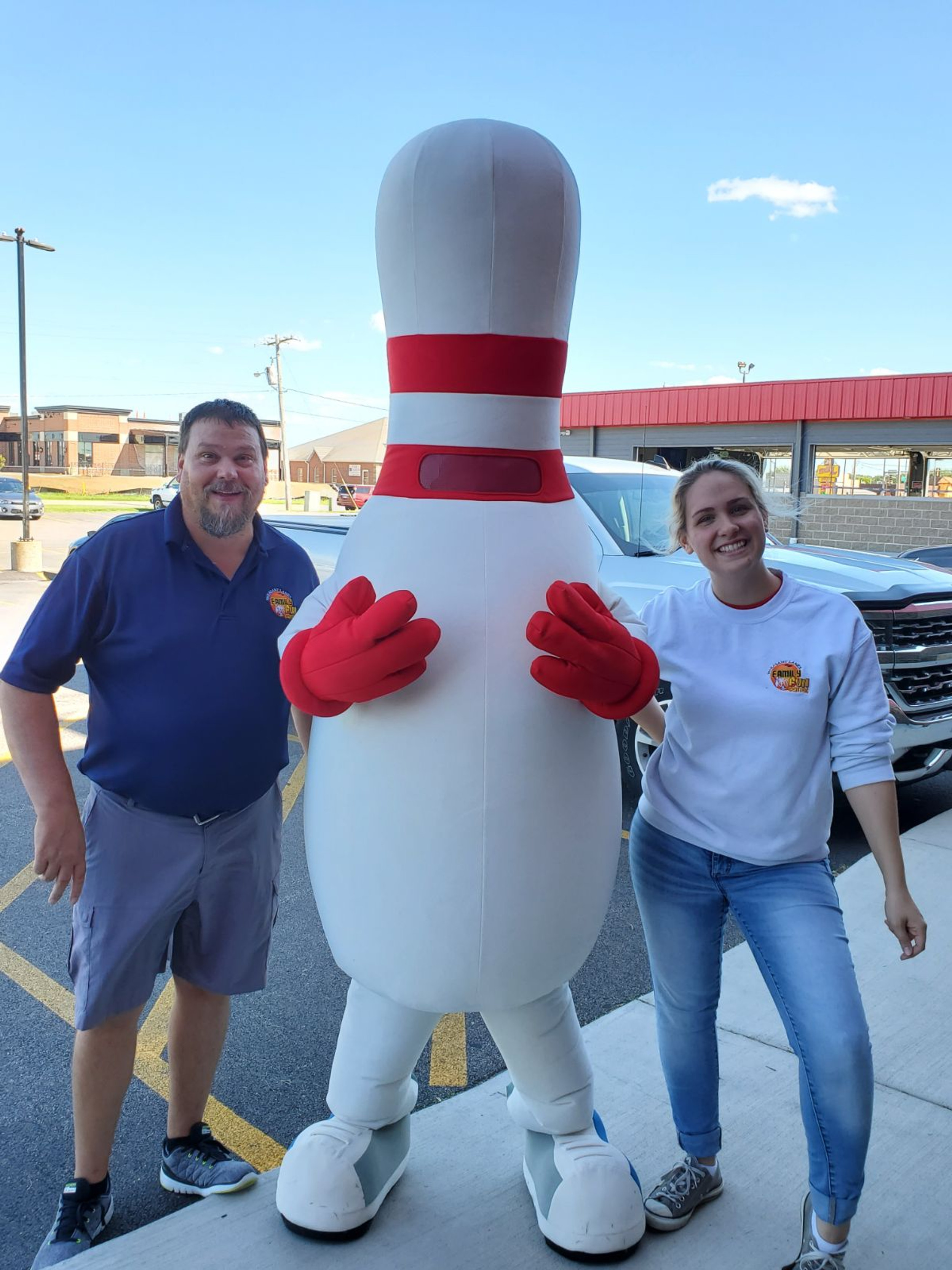 PARTIES Pheasant Lanes