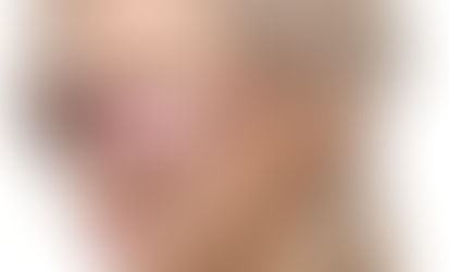 Myiaur Classic Sunglasses for Women Polarized Driving Anti-Glare UV Protection