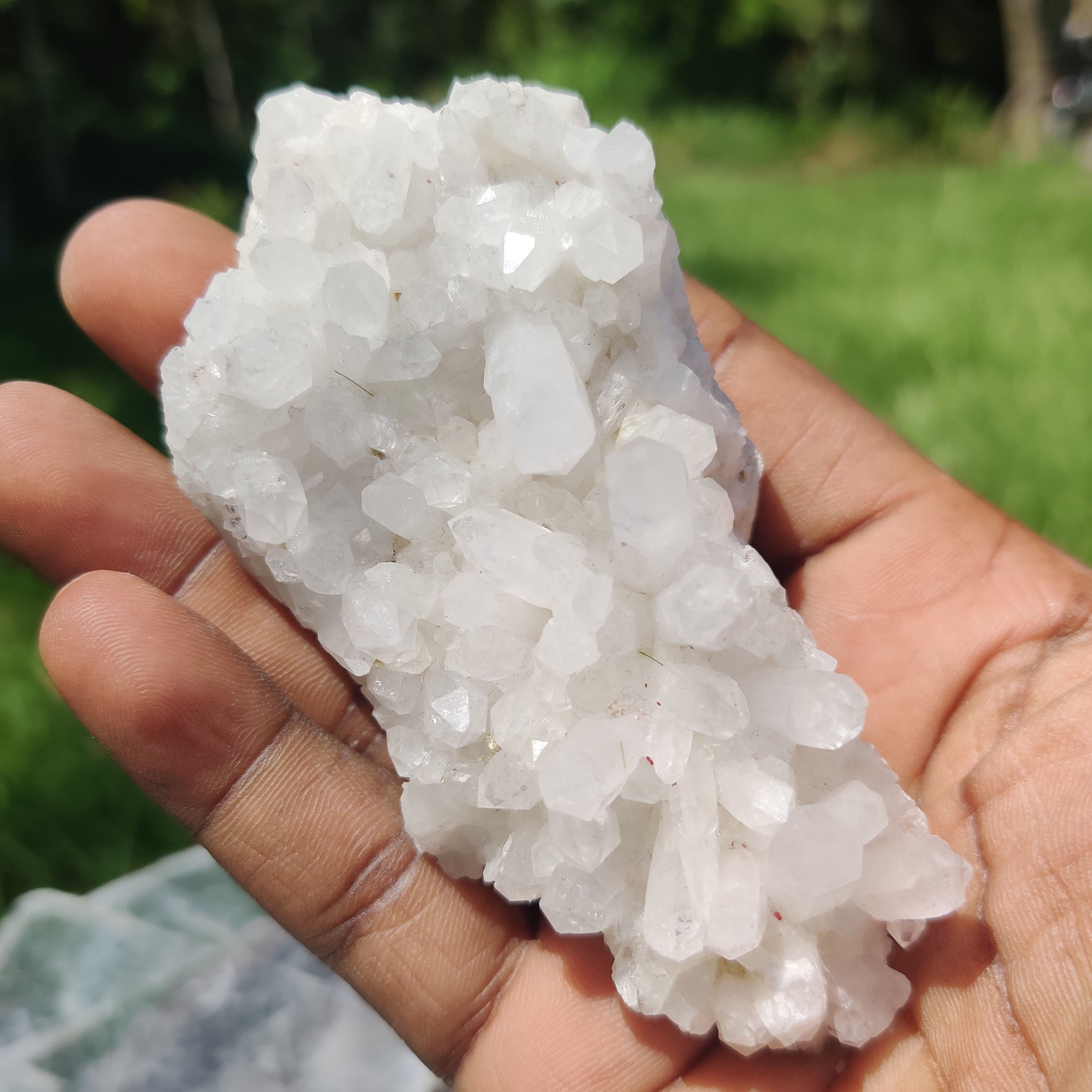 Quartz Cluster 1