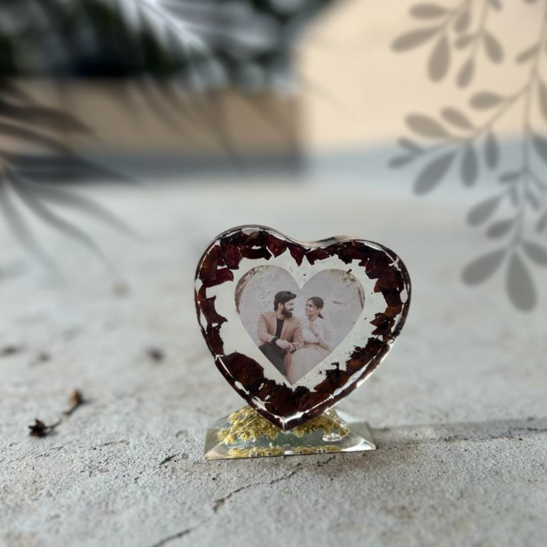 Resin Heart Frame