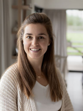Vroedvrouw aan huis Kate Staden
