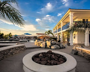 18 - Le grand Bleu - Outdoor Fire Place.jpg