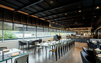 레스토랑 미스터리 쇼핑

Michael's Urban Fram Table