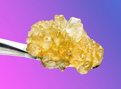 cannabis photographer for dab macro photos