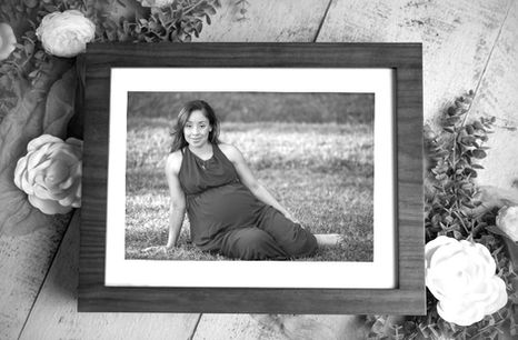 black & white maternity folio box