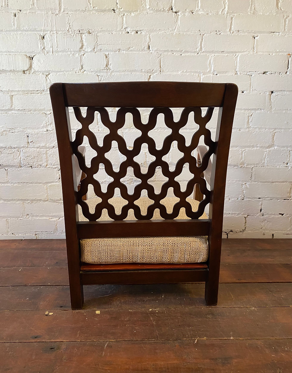 Thumbnail: Mid Century Low Rise Chair (Trellis)