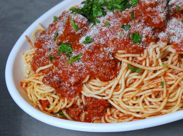 spaghetti bolognese