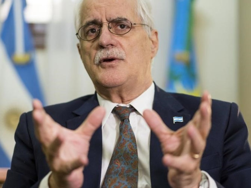 Un irónico Taiana retó a Karen Reichardt a un debate público