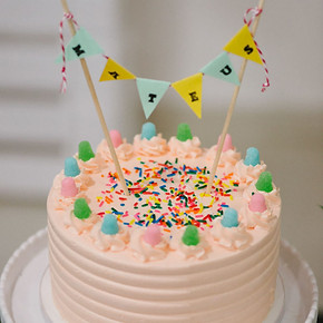 Bolos Niterói, confeitaria Niteroi, Chocolates Niteroi, Doces para casamento niteroi, Bolo casamento Niteroi, Ovo de pascoa n