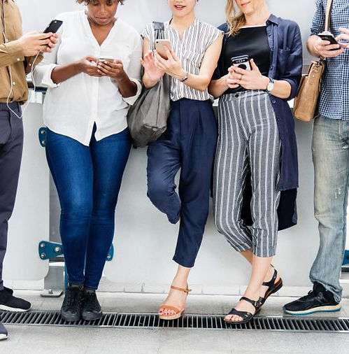 Group-of-people-on-phones.jpg