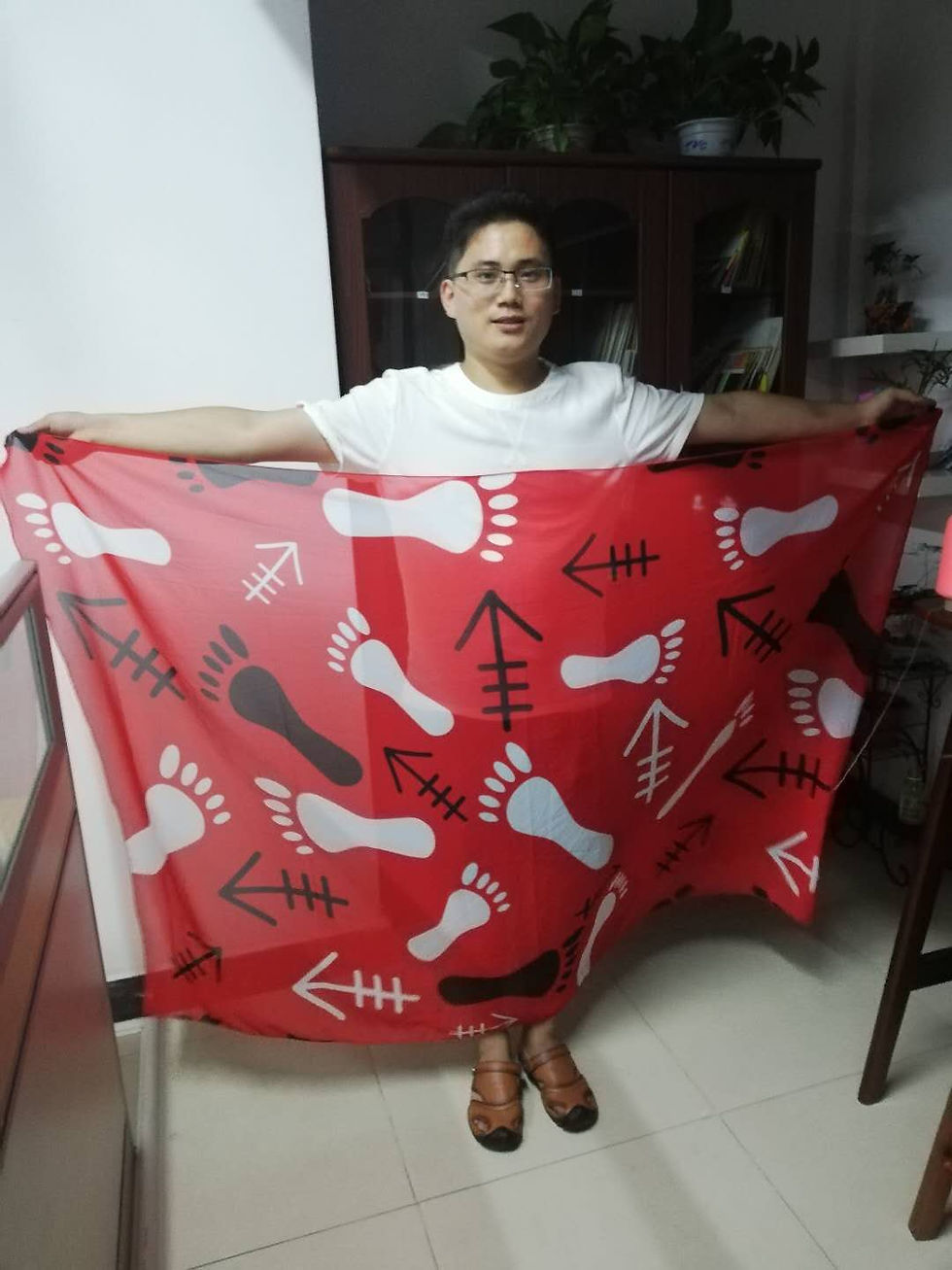Thumbnail: SARONGS IN PURPLE, RED, BLACK