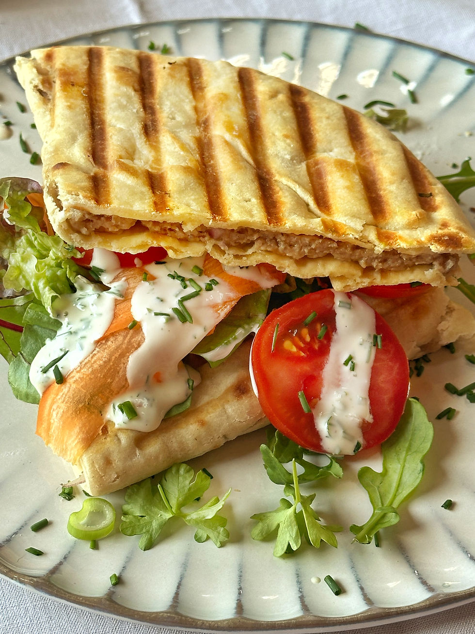 Turkse flatbread met gekruid gehakt