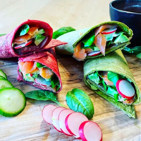 Wrap met gerookte zalm en spinazie
