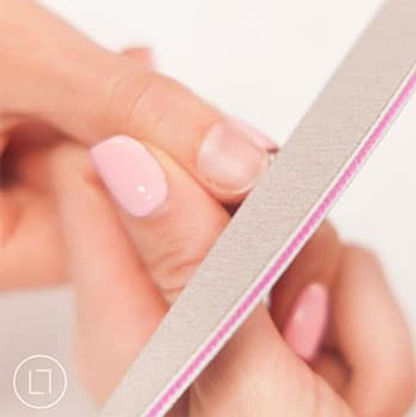 BASIC GEL POLISH APPLICATION COURSE.jpg