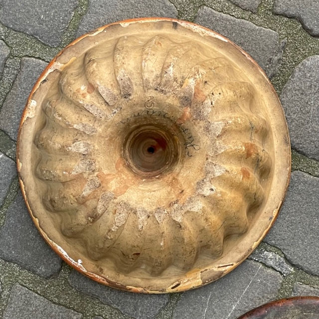 Thumbnail: Vintage Guglhupf-Form gross aus dem Elsass