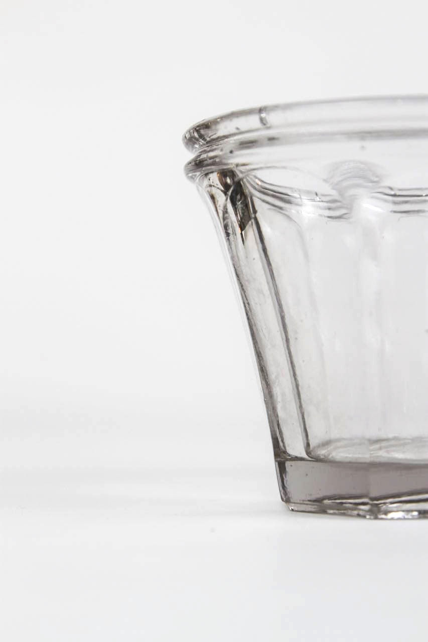 Miniaturbild: Vintage französisches Konfitürenglas klein (mundgeblasen, 1900-1930)