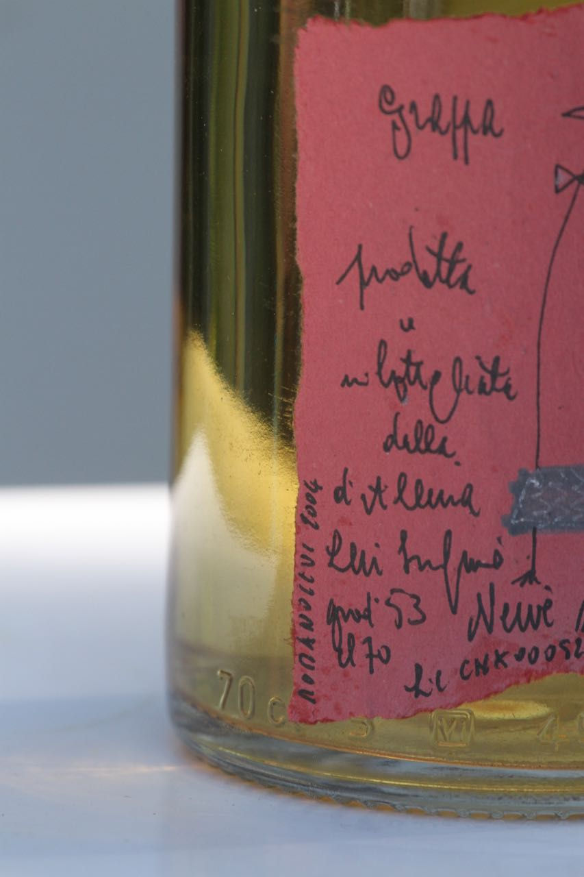 Thumbnail: Gallo (rotes Etikett) - Grappa Levi (2004)