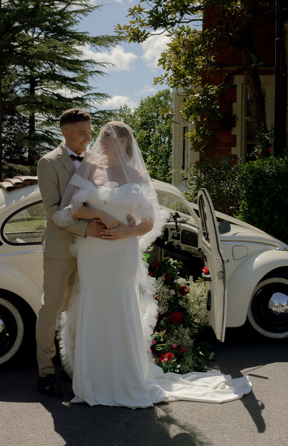 Vintage Elegant Wedding Couple