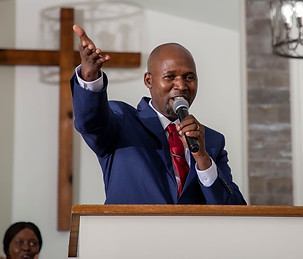Pastor picture 1.jpg