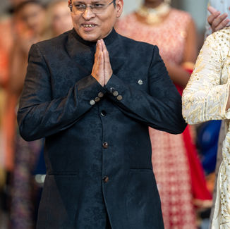 PRASHANT GOYAL: A Shining Star in Fashion's Galaxy