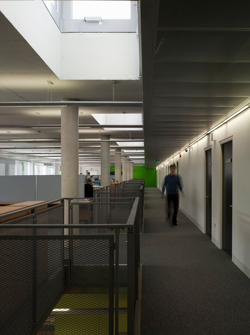 Naturally ventilated open plan office Mountbatten Building University of Southampton