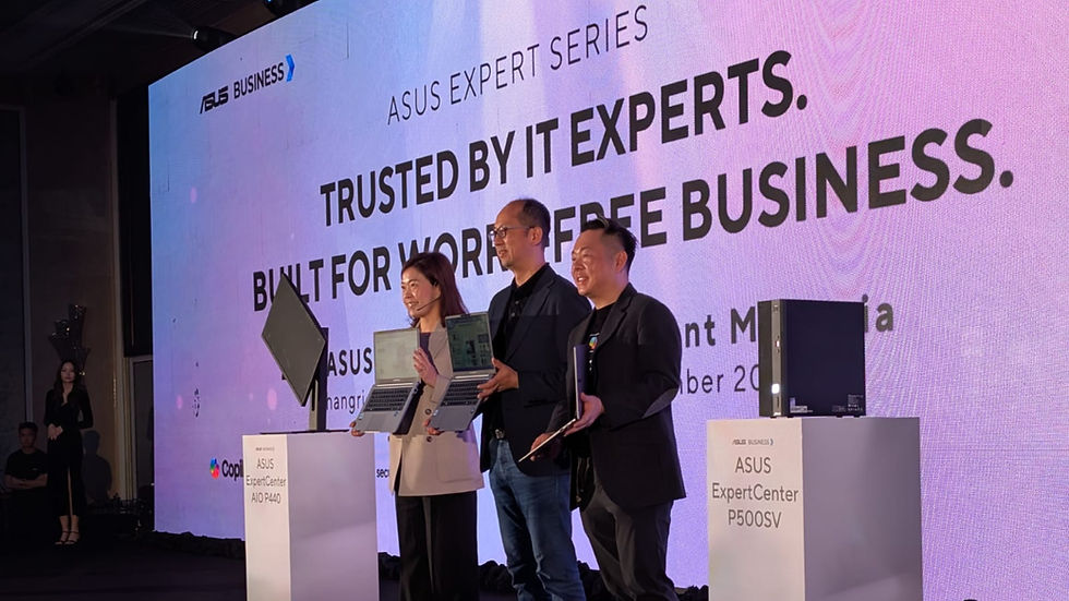 Emma Ou, Commercial Regional Head of ANZ, MY and SG and Rex Lee, Corporate VP, GM of APAC Commercial, ASUS
