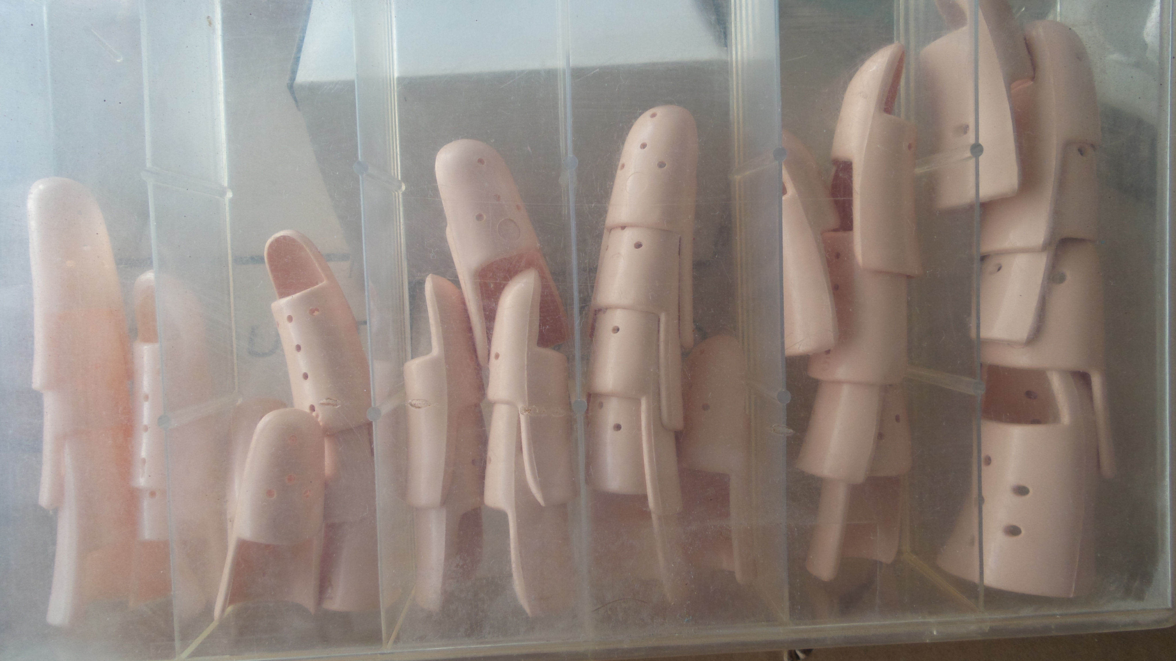 FERULAS PARA DEDOS DIFERENTES MEDIDAS