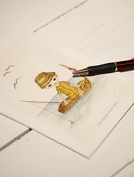 Den lille fiskeren - En varm og nostalgisk illustrasjon av en liten fisker i gul sydvest, sittende i båten med fiskestangen k