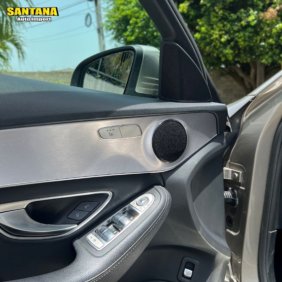 Miniatura: Mercedes Benz 220 2019