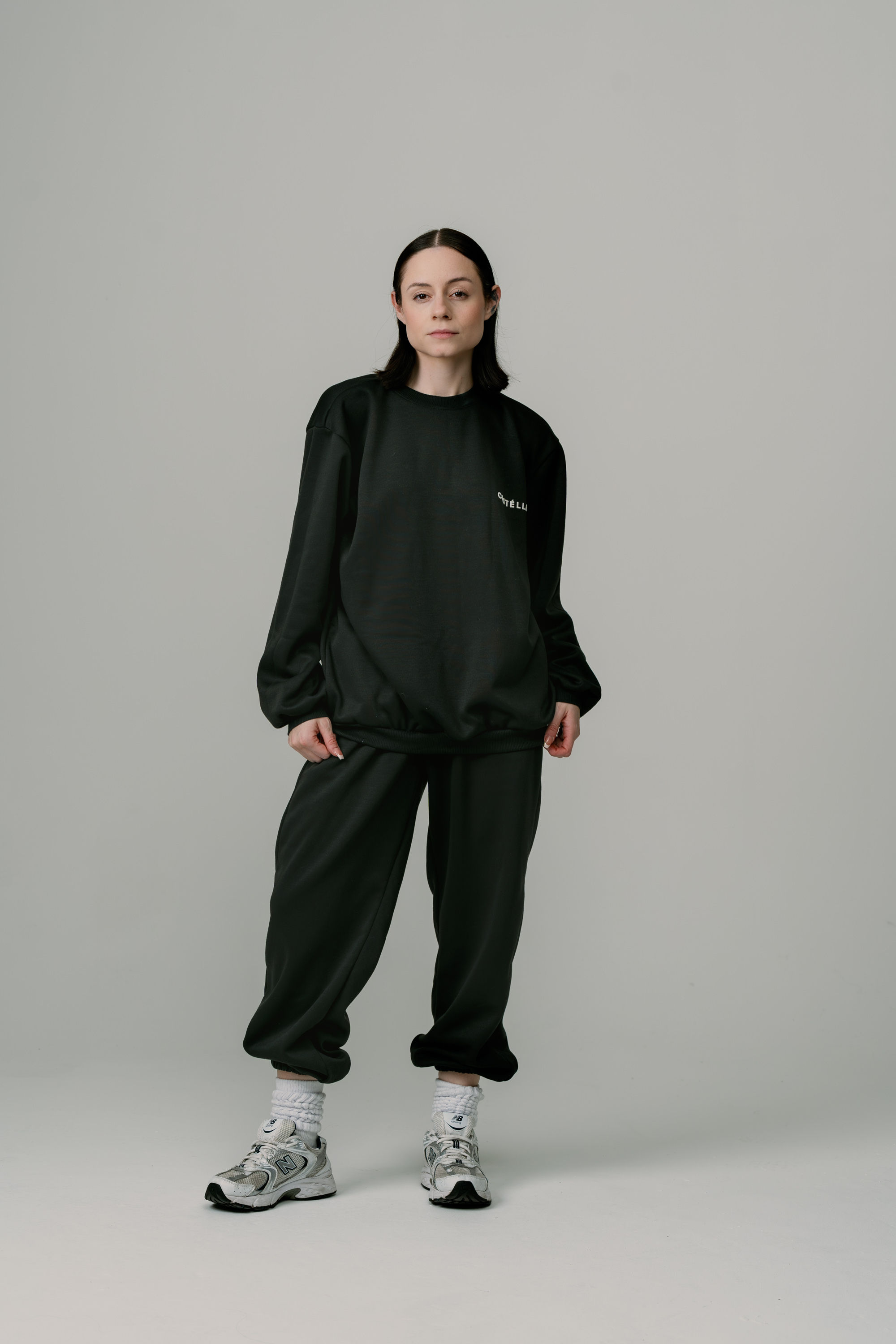 CREWNECK OVERSIZED (UNISEX) SWEATER