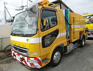 建総の下水作業車