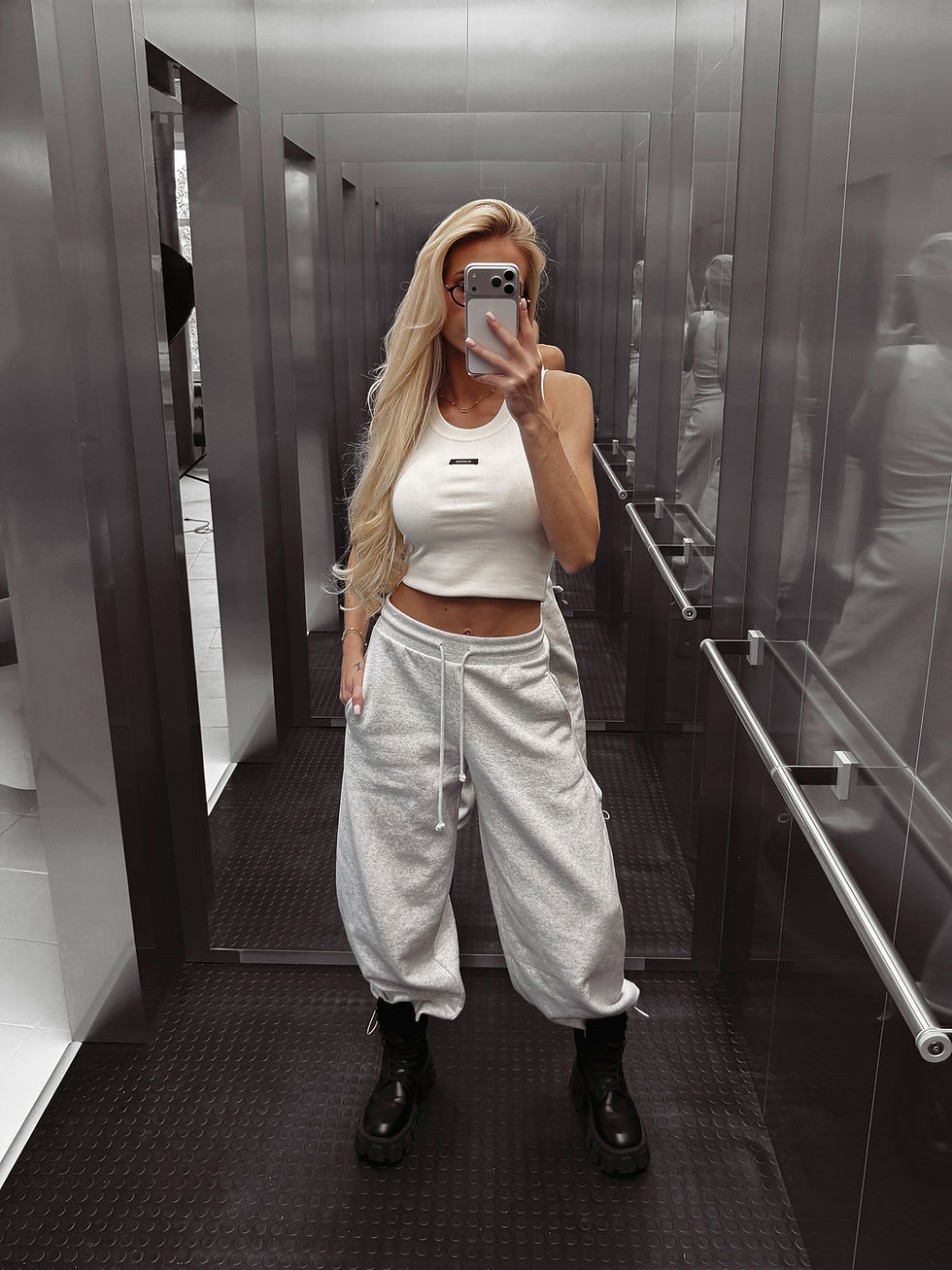Miniaturbild: Ola Voga top damski ELZARA 2026 prążkowany tank top premium Fashionista By AC