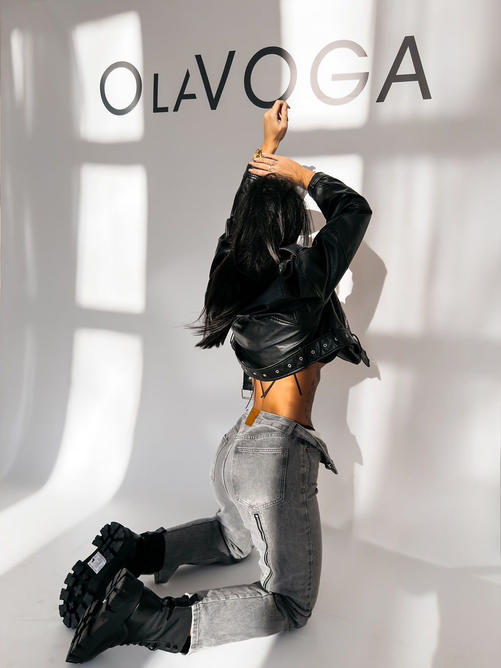 Thumbnail: Jeansy damskie OLAVOGA SKYLINE 2026 z wysokim stanem