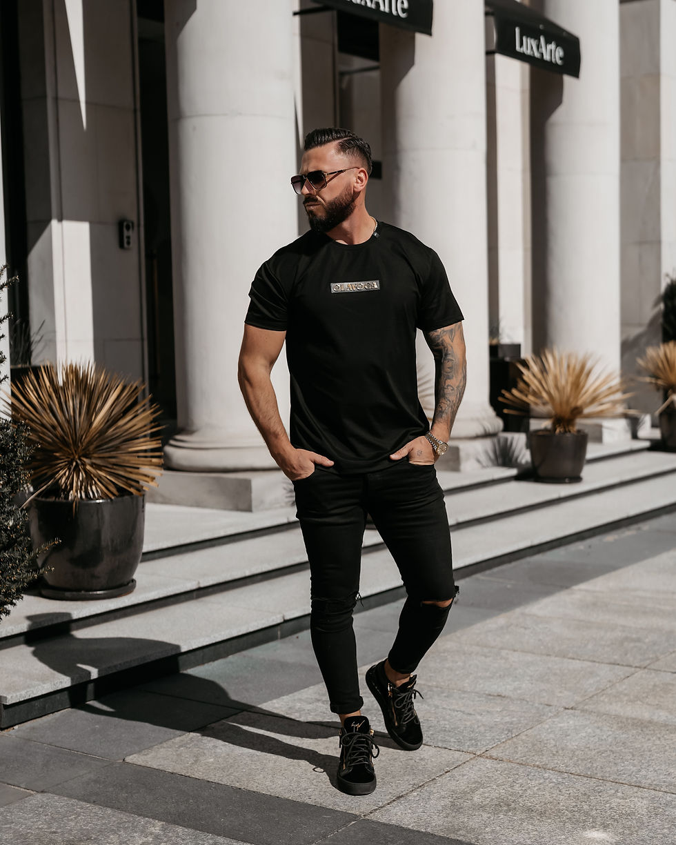 Miniatura: Ola Voga SOBRE 2026 t-shirt męski z logo złotym premium Fashionista By AC UK