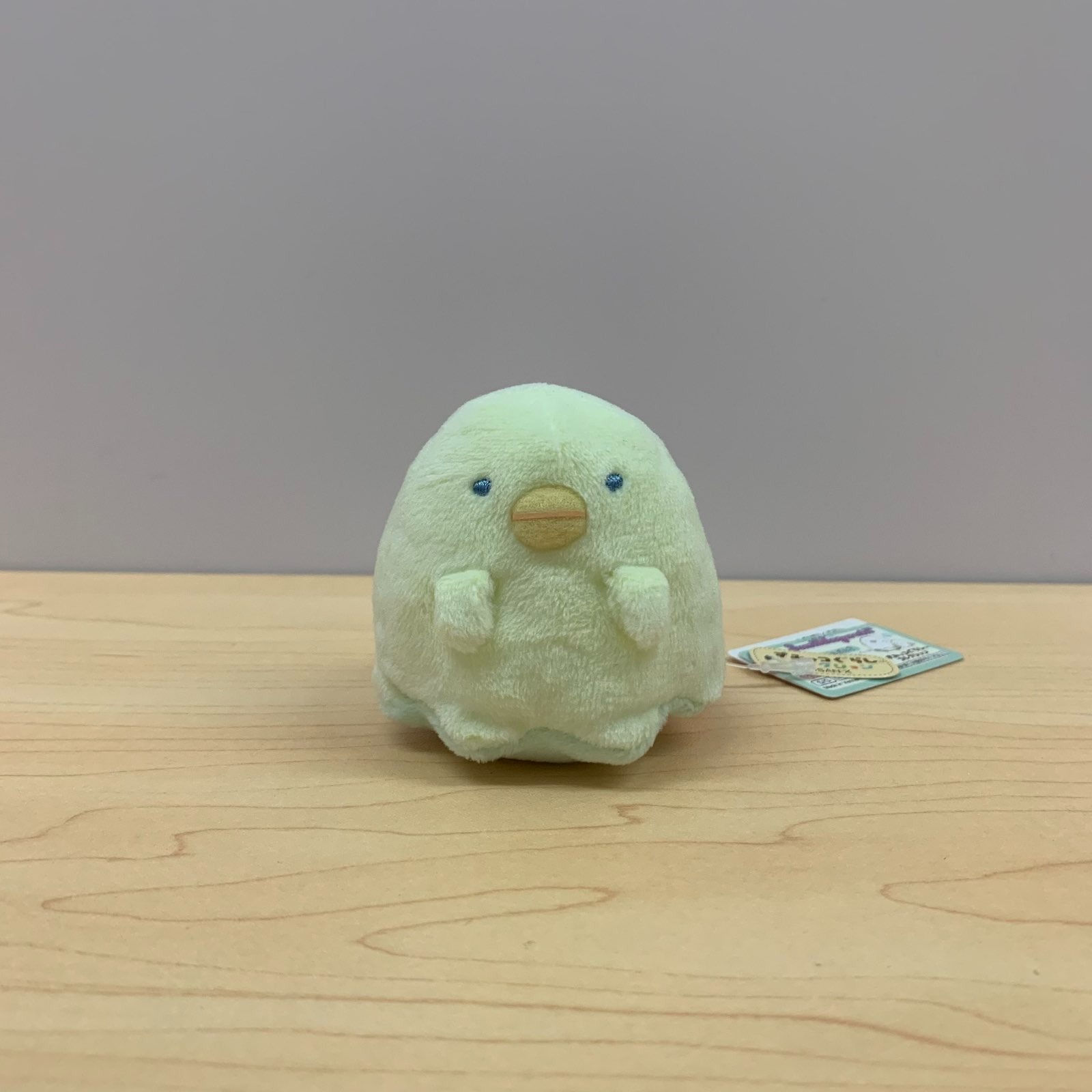 Sumikko Guarshi 角落生物 2022年 萬聖節系列 細Size 手玉 公仔 (夜光/蓄光公仔) - 企鵝