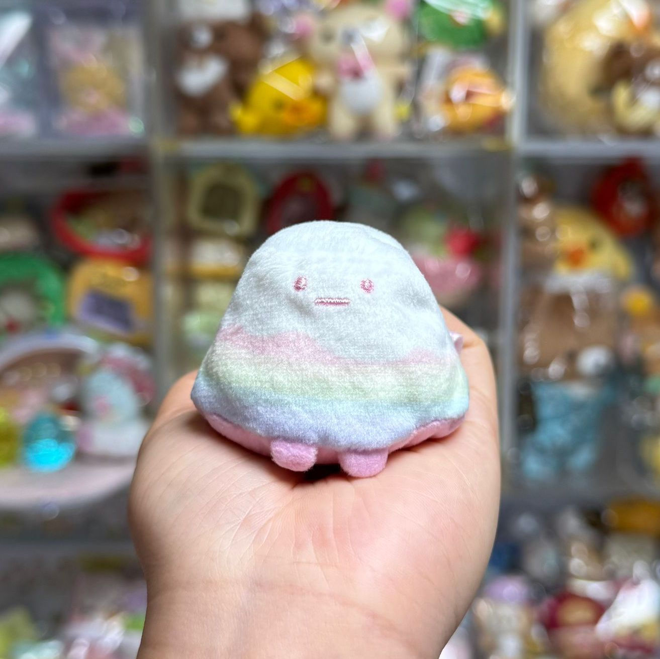 Sumikko Gurashi 角落生物 彩虹樂園系列 細手玉公仔擺設 - 彩虹富士山 (絕版 中古)