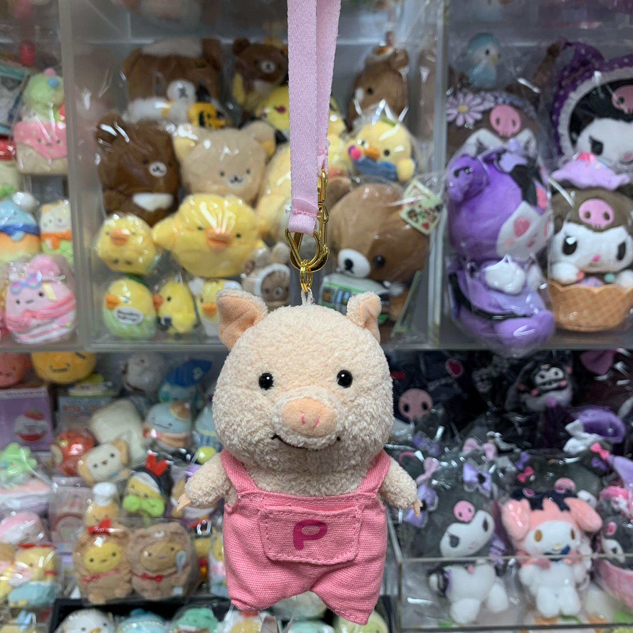 Puton Pig ぷーとん 粉紅色 吊帶褲 掛飾公仔