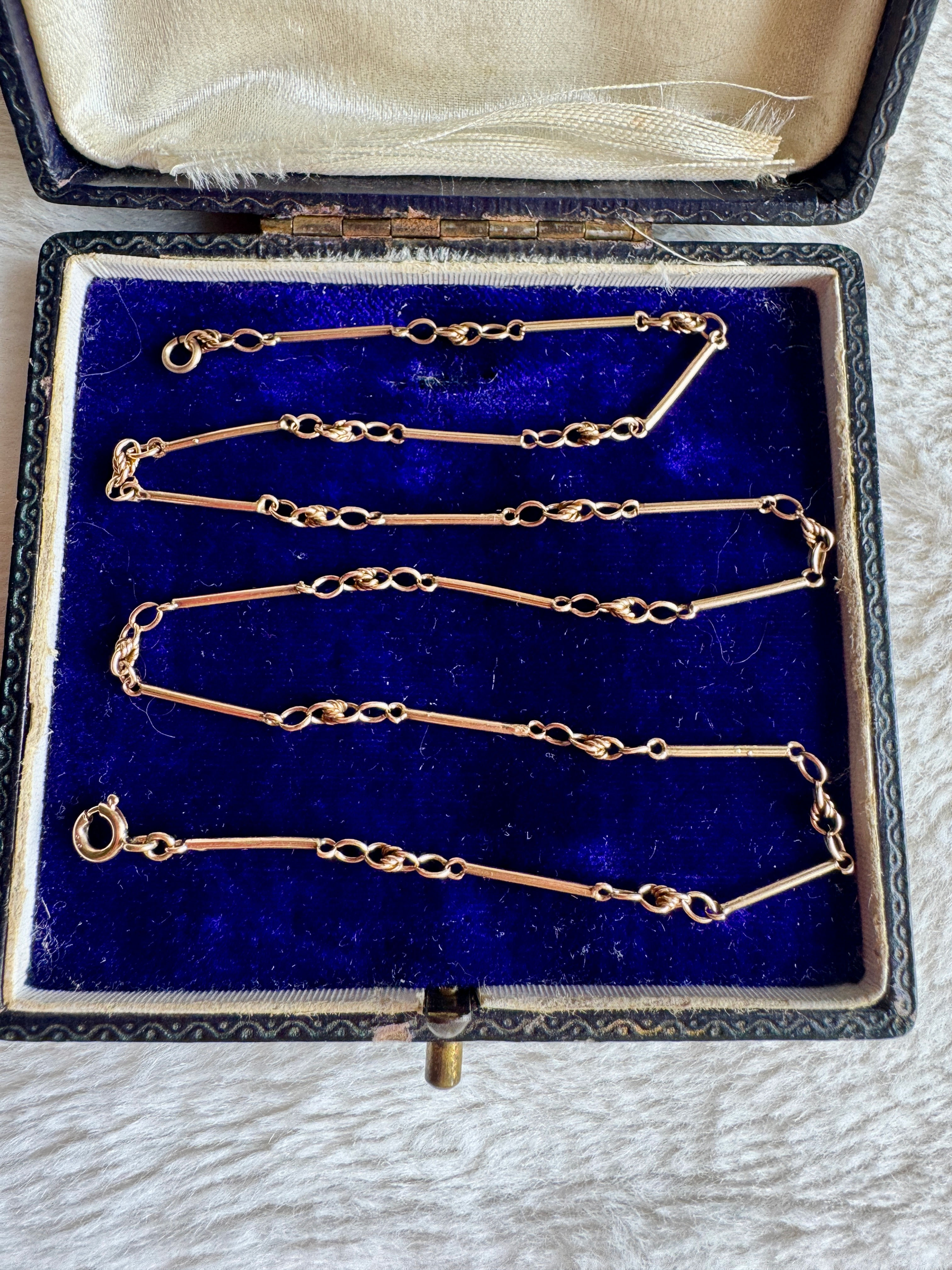 Victorian 9ct 17"Fancy Link Chain