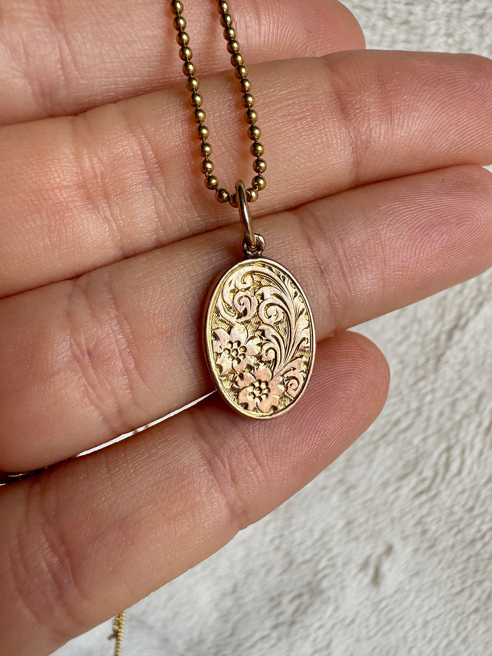 Art Deco 9ct Pendant