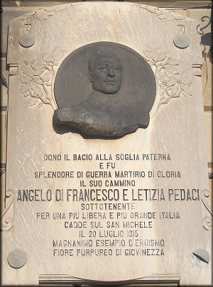 Targa dedicata al Sotto Tenente Angelo Pedaci