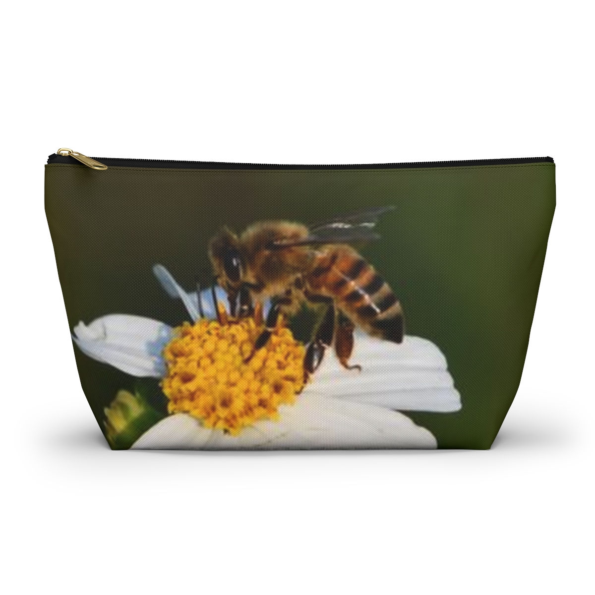Accessory Pouch w T-bottom. By Jade Cave Photography.