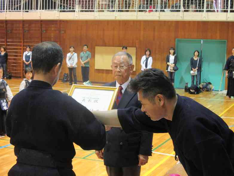 山下先生表彰式