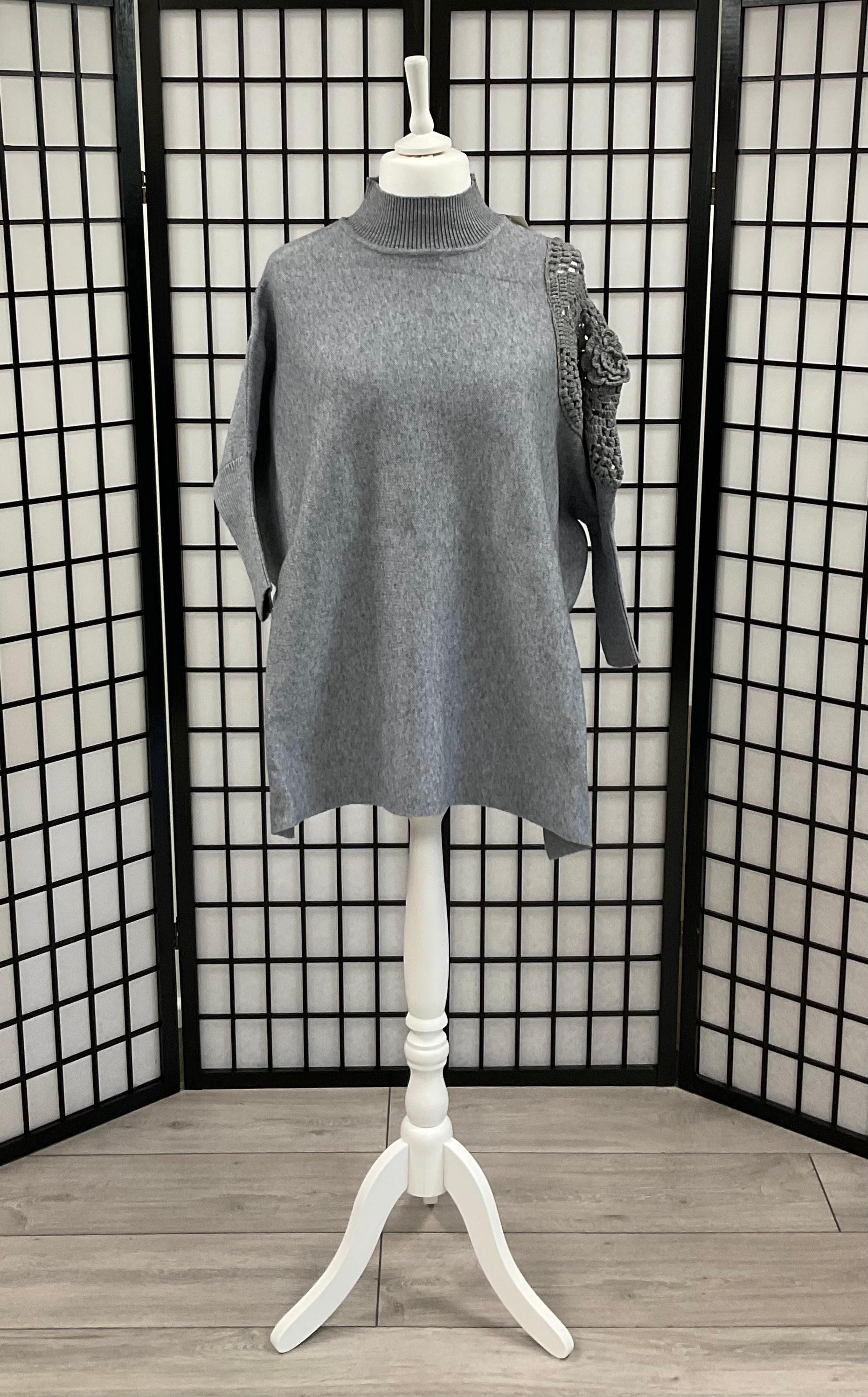 Crochet Shoulder Poncho / Jumper