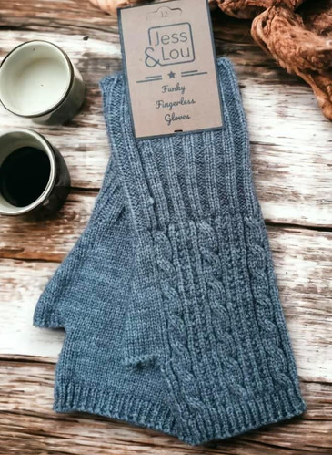 Cosy Cable Knit Fingerless Glove | Glamour & Glitz