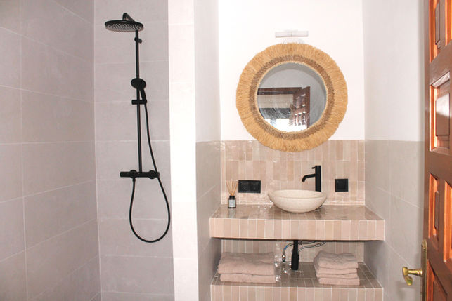 Eén van de drie badkamers van Casa Loua