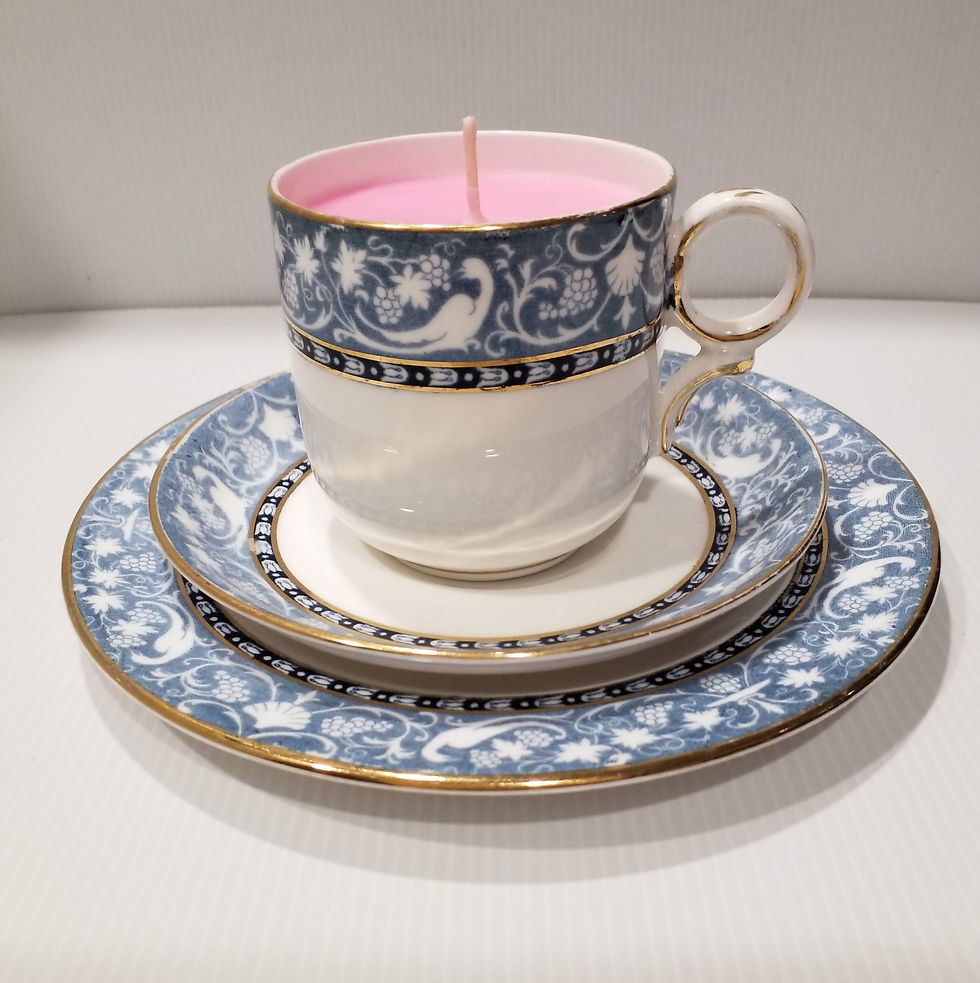 Teacup Candle - Soy Candle - Vintage - Lotus Flower
