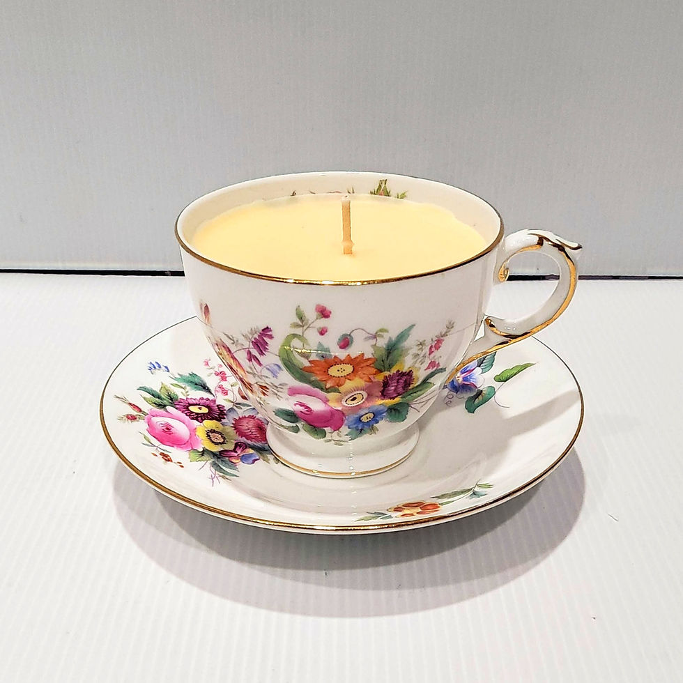 Teacup Candle - Vintage - Soy Candle - Sheer Lily & White Rose