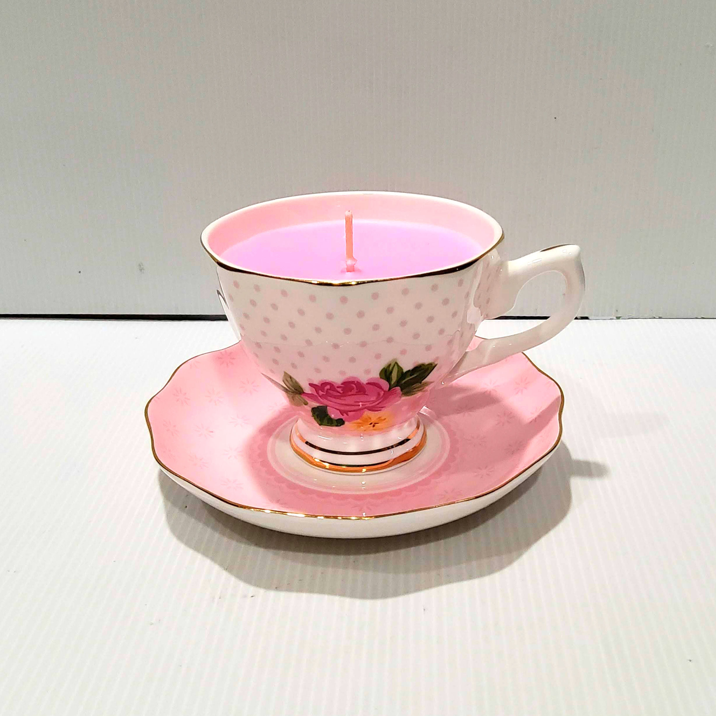Teacup Candle - Pink Poka Dot - Soy Candle - White Lily & Aloe