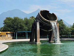 La OMPT recorre Paseo Santa Lucía y Parque Fundidora como símbolos de reconversión urbana en Monterrey