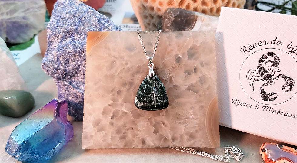 Miniature : Ravissant pendentif Séraphinite